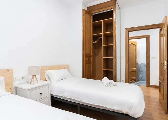 Espacioso Y Bien Equipado Cerca De La Playa * סן סבסטיאן